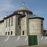  Biserica Sfantul Mucenic Gheorghe - Titan
