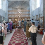 Sfanta Liturghie in biserica Sfantul Gheorghe Titan